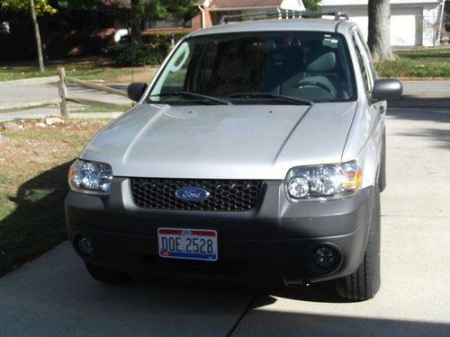 2005 ford escape xlt no boundaries sport utility 4-door 2.3l