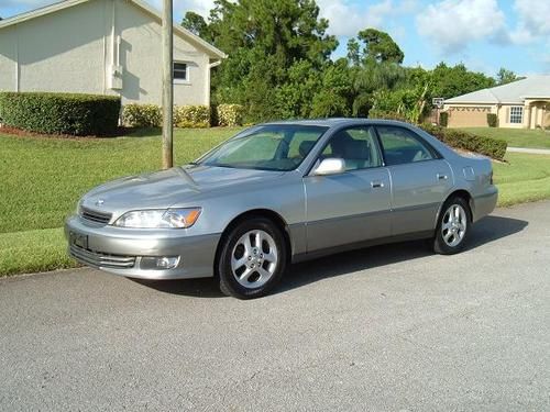 2001 lexus es300 base sedan 4-door 3.0l