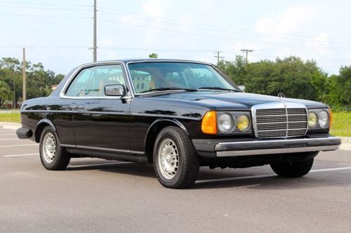 1985 mercedes-benz 300cd stunning condition - always garaged - low miles