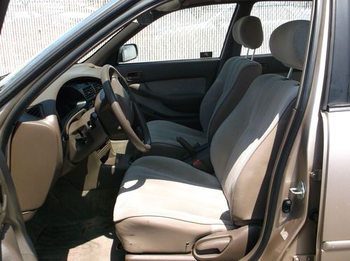 1995 Toyota Camry, NO RESERVE, image 3
