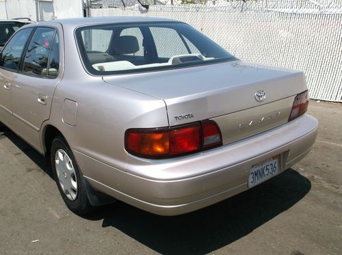 1995 Toyota Camry, NO RESERVE, image 15