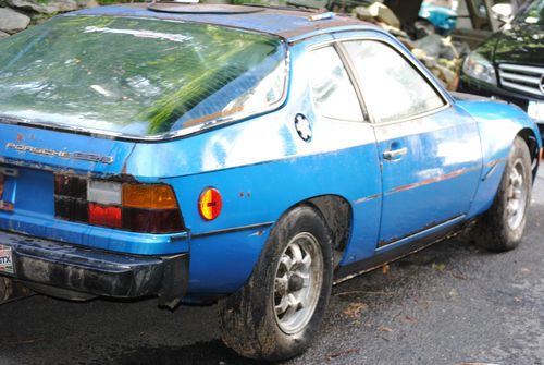 1977 porsche 924 70,699 miles whole / part - complete car - put away wet hurting
