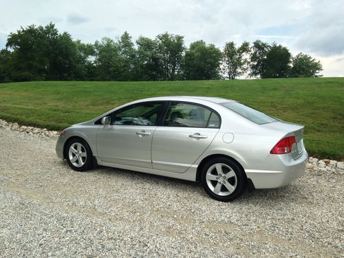 2006 honda civic lx sedan 4-door 1.8l