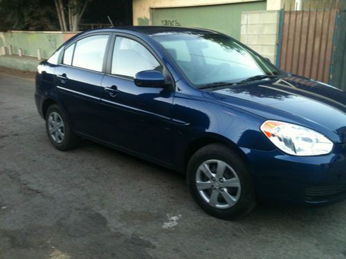 Hyundai : accent gls sedan