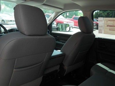 Tradesman Diesel New 6.7L 1-Year SIRIUS Radio Service 11.50 Rear Axle GVWR: 10, US $38,912.00, image 11