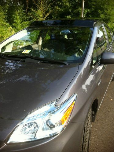 2011 toyota prius base hatchback 4-door 1.8l
