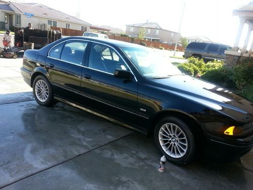 2001 bmw 540i base sedan 4-door 4.4l