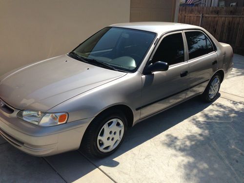 1999 Toyota Corolla CE Sedan 4-Door 1.8L - GREAT CONDITION, image 2