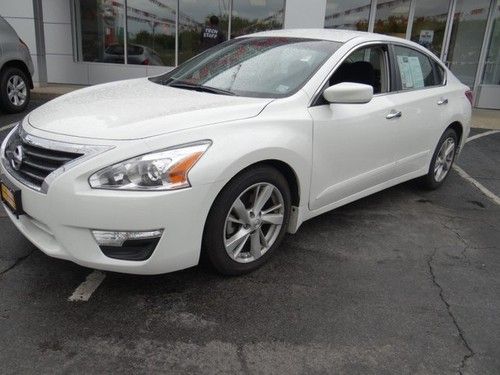 Nissan altima sv 4 cyl auto certified alloys