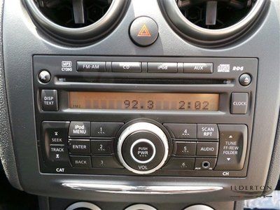 13 Grey All Wheel Drive SUV 27MPG One Owner Clean CARFAX We Finance, image 23