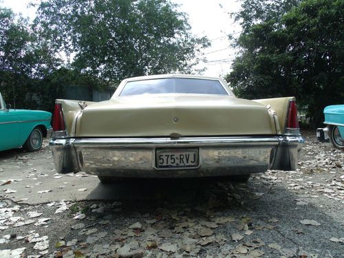 Classic 1969 cadillac deville