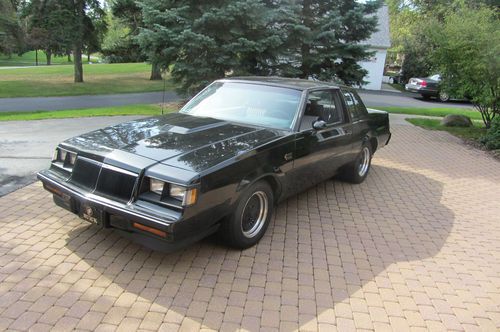 1986 buick grand national (1 of about 5,000)