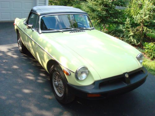 1977 MG MGB Roadster from Arizona!, image 2