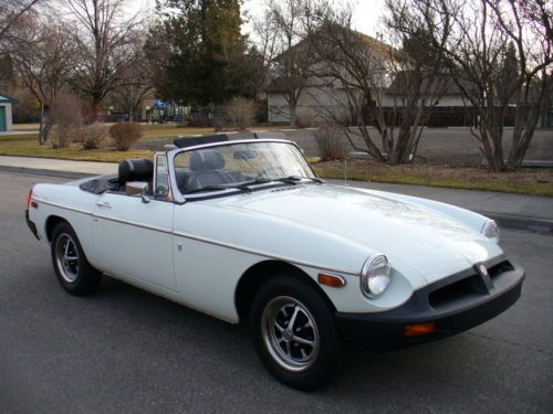 Beautiful 1976 mgb mark lv roadster 89k actual miles nice !!