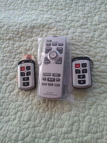 VERY LOW MILES 2011 TOYOTA SIENNA XLE/LIMITED HANDICAP WHEELCHAIR ACCESSIBLE, image 24