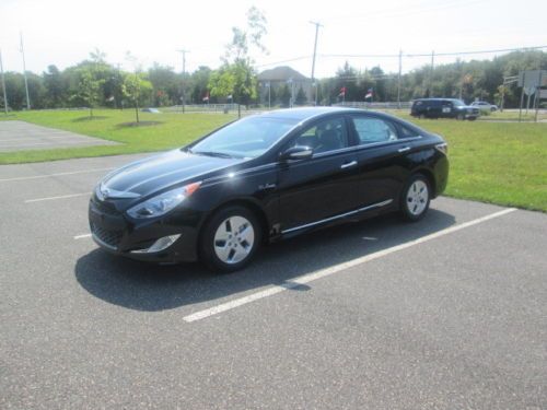 2012 hyundai sonata hybrid sedan 4-door 2.4l brand new!!!