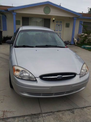 2000 ford taurus lx sedan 4-door 3.0l