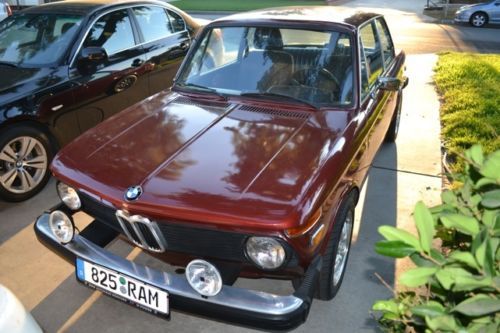 1976 bmw 2002 base coupe 2-door 2.0l