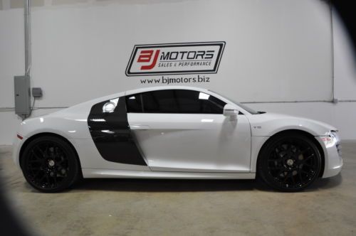 2010 audi r8 5.2l ibis white carbon, exhaust, hre wheels ecu upgrade