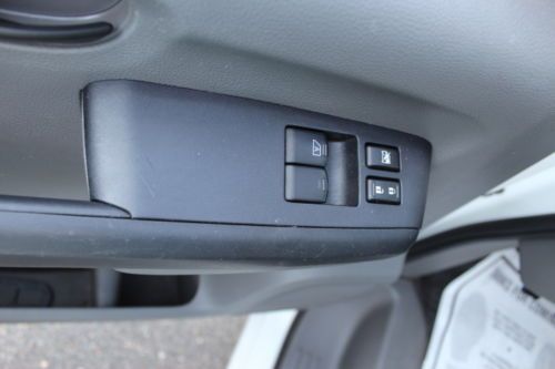 12 NISSAN NV 2500 HD CARGO VAN HIGH ROOF, image 8