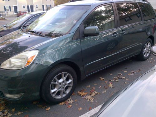 2005 toyota sienna xle limited, 7 passenger van 5-door 3.3l