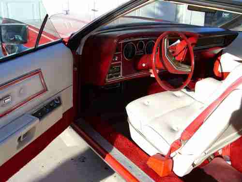 1976 Ford Thunderbird Base Hardtop 2-Door 7.5L, image 4