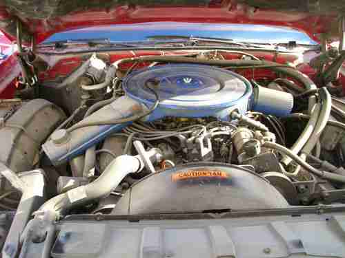 1976 Ford Thunderbird Base Hardtop 2-Door 7.5L, image 9