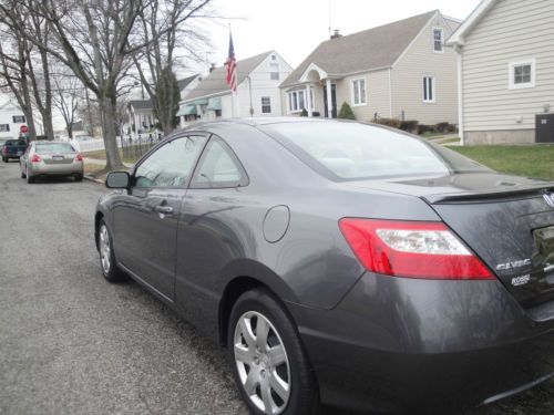 2010 Honda Civic LX Coupe 2-Door Mint.., image 2