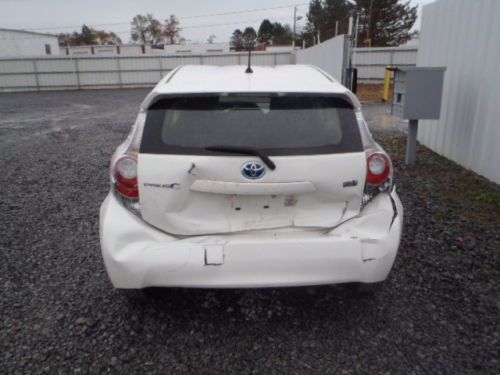 2012 toyota prius c base hatchback 4-door 1.5l