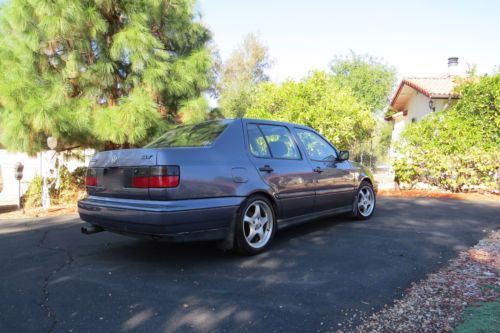 1996 volkswagen jetta gls sedan 4-door 2.0l