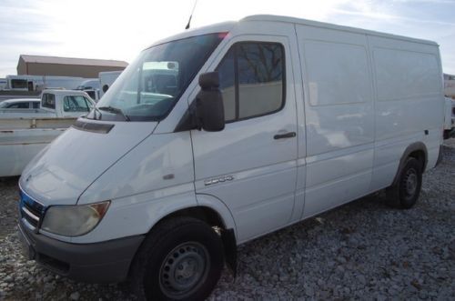 Dodge mercedes benz freightliner sprinter 2500 cargo van diesel auto 1 owner