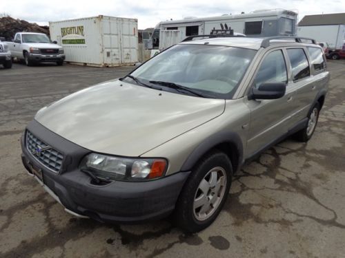 2003 volvo xc70 cross country awd station wagon 3rd seat !!!