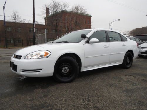White 9c1 police pkg 63k miles warranty remote start well maintained nice