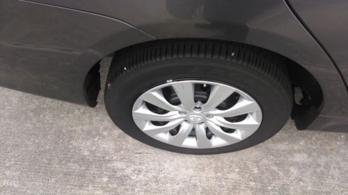 KEYLESS ENTRY POWER WINDOWS CRUISE CONTROL, image 23