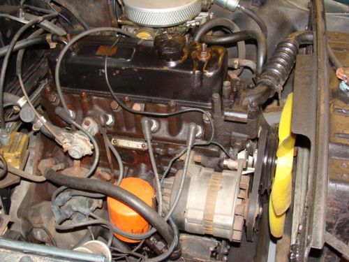 1975 mgb convertible,green,runs good,good condition,(tools,bra,cover included), image 19