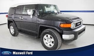 07 toyota fj crusier, 4x4, cloth seats, clean carfax, 1 owner!