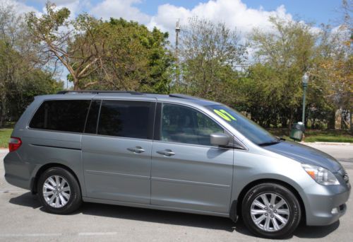 2007 HONDA ODYSSEY TOURING EDITION 3.5L V6 AUT TRANS, DVD & NAVI, NO RESERVE., image 3