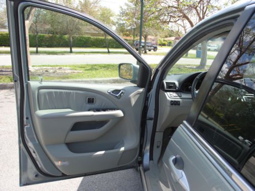 2007 HONDA ODYSSEY TOURING EDITION 3.5L V6 AUT TRANS, DVD & NAVI, NO RESERVE., image 33