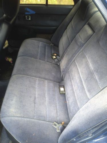 626 MAZDA DIESEL VERY RARE 1984 RARE, image 7