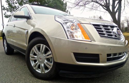 2013 cadillac srx /navigation/ panoramic roof/ rear camera/ no reserve