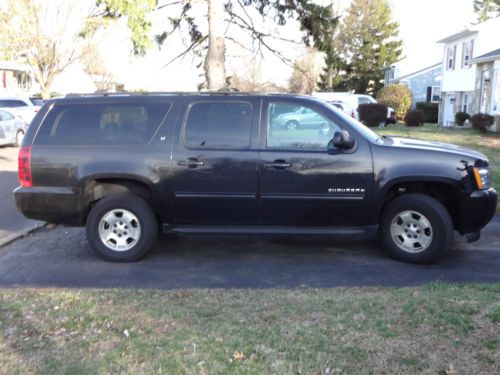 2012 chevrolet suburban 1500 lt sport utility 4-door 5.3l