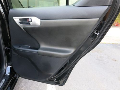 HYBRID CT 200h 43 to 40 MPG EPA Rated Leather Sunroof Dark Alloy Wheels WARRANTY, image 31