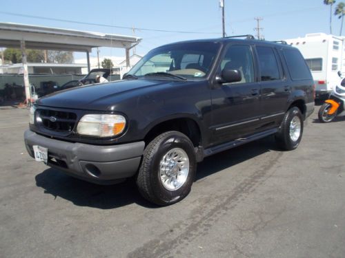 2000 ford explorer, no reserve