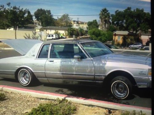 1985 chevrolet caprice classic coupe 2-door 5.0l