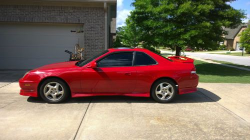 1997 Honda Prelude Base Coupe 25,000 original miles very rare, image 2