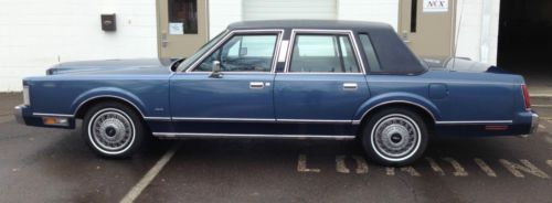 1988 lincoln town car base sedan 4-door 5.0l