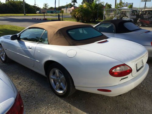 1997 Jaguar XK8 Convertible 2-Door 4.0L NO RESERVE, image 6