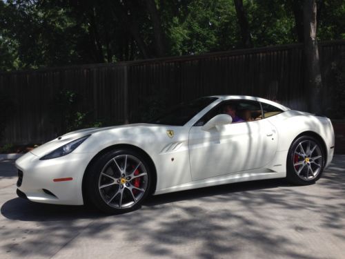 2013 ferrari california convertible