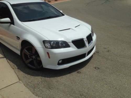 2009 pontiac g8 gt sedan 4-door 6.0l