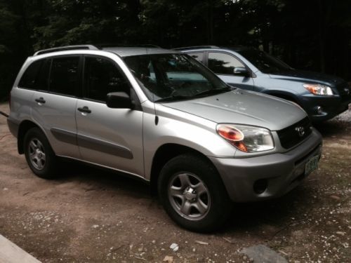 2005 toyota rav4